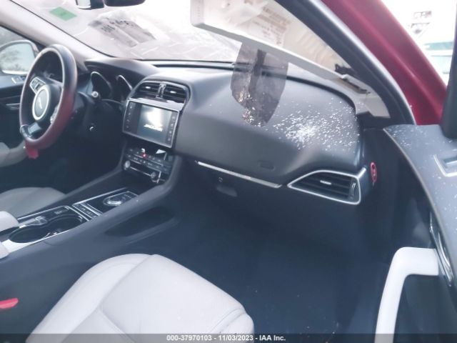 2017 JAGUAR F-PACE SADCK2BV5HA497083 Photo 4