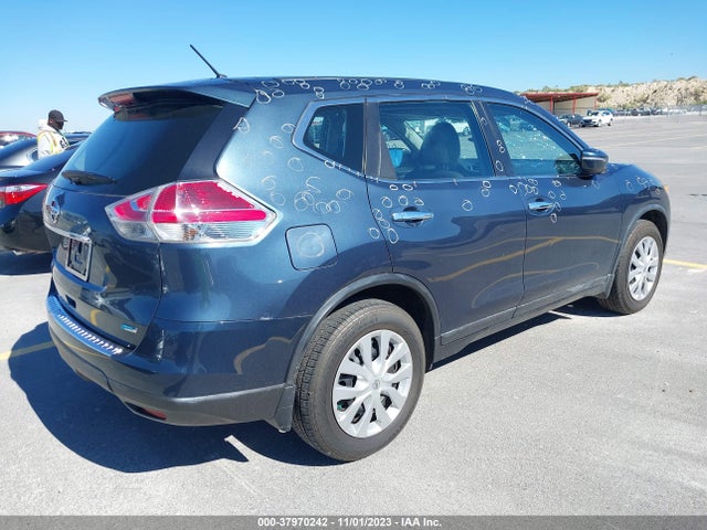 2014 NISSAN ROGUE S VIN: 5N1AT2MT3EC810137