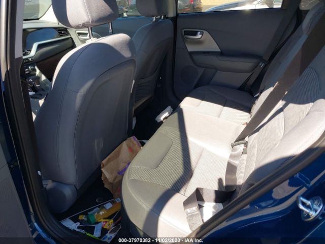 KNDCB3LC3N5515776 KIA NIRO LX
