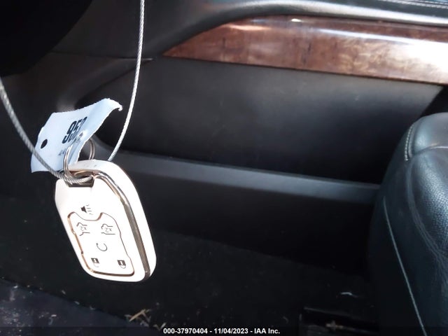 Chevrolet Suburban Lt 2017 1GNSCHKC0HR337966 Image 11