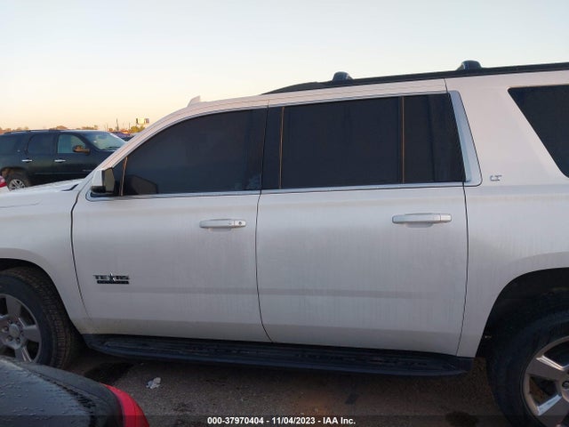 Chevrolet Suburban Lt 2017 1GNSCHKC0HR337966 Image 14