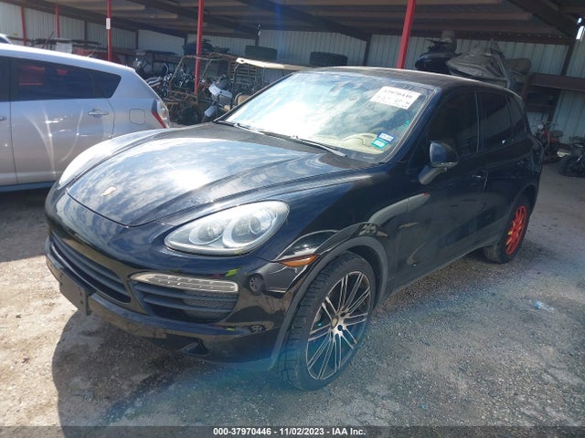 2011 PORSCHE CAYENNE WP1AB2A24BLA43332 Photo 1