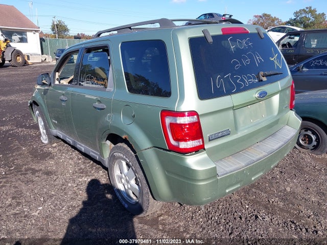 2008 FORD ESCAPE XLT VIN: 1FMCU93198KB02855