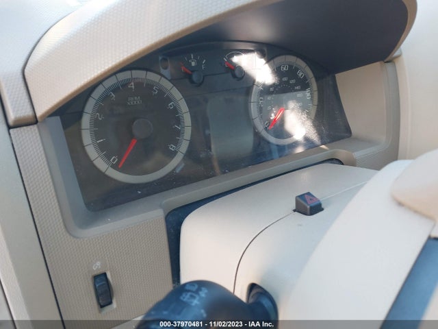 2008 FORD ESCAPE XLT VIN: 1FMCU93198KB02855
