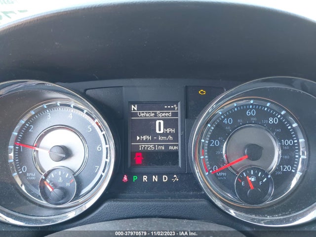 2C4RC1CG6ER142864 Chrysler Town & Country Touring-l