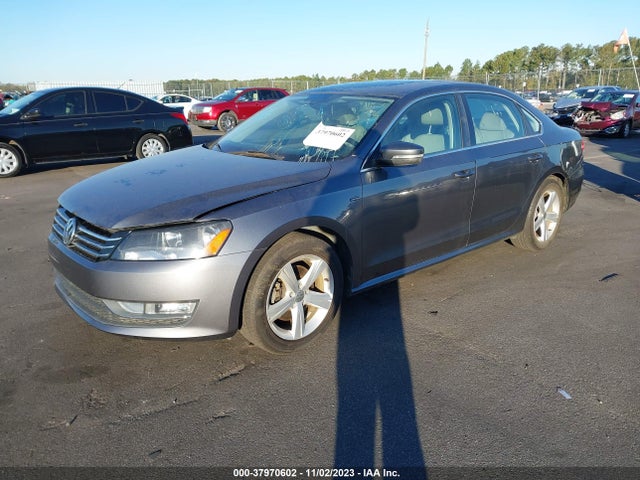 1VWAS7A33FC121805 Volkswagen Passat 1.8t Limited Edition