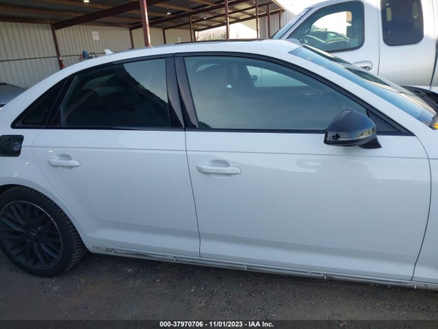 Audi A4 2.0t Premium 2018 WAUFNAF41JN014535 Image 14
