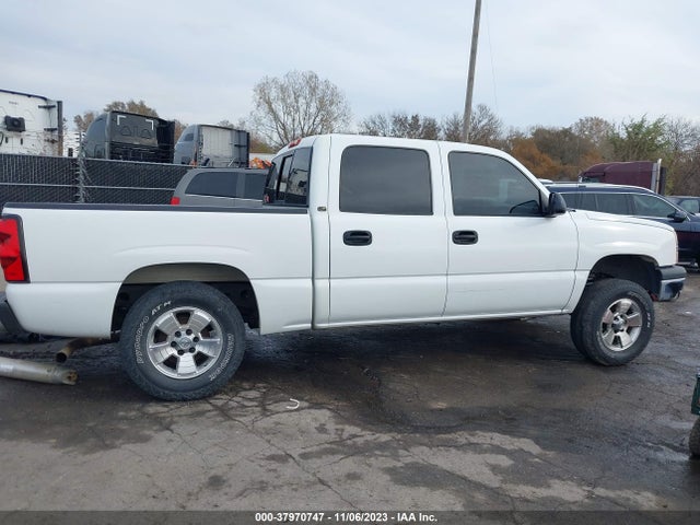 2005 CHEVROLET SILVERADO 1500 LT VIN: 2GCEC13T251164452