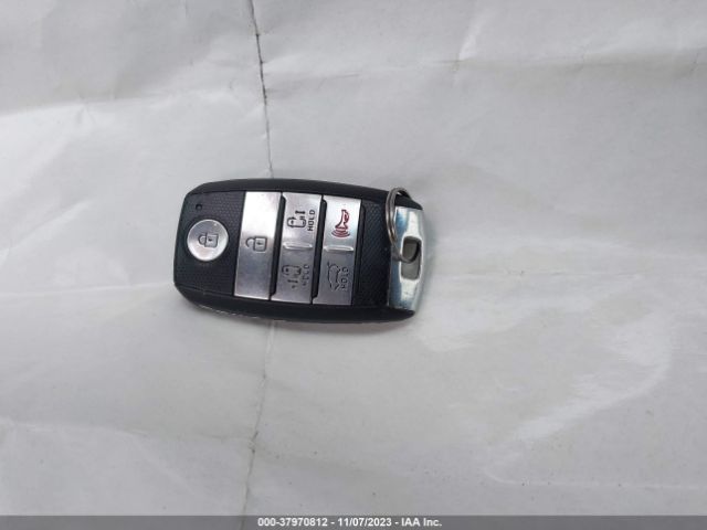 KNDMC5C11F6054763 KIA SEDONA EX