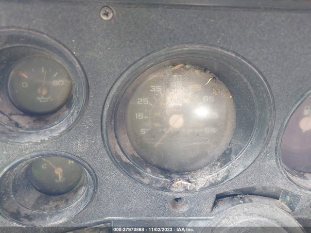1982 CHEVROLET K20 VIN: 1GCGK24M9CF313244