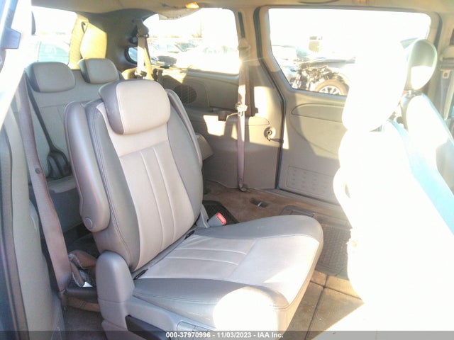 2006 DODGE GRAND CARAVAN SXT VIN: 2D4GP44L86R706382