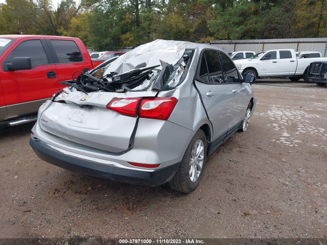 Chevrolet EQUINOX LS 2018 2GNAXHEV0J6216952 Image 4