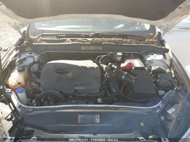 3FA6P0HD4HR184356 Ford FUSION SE