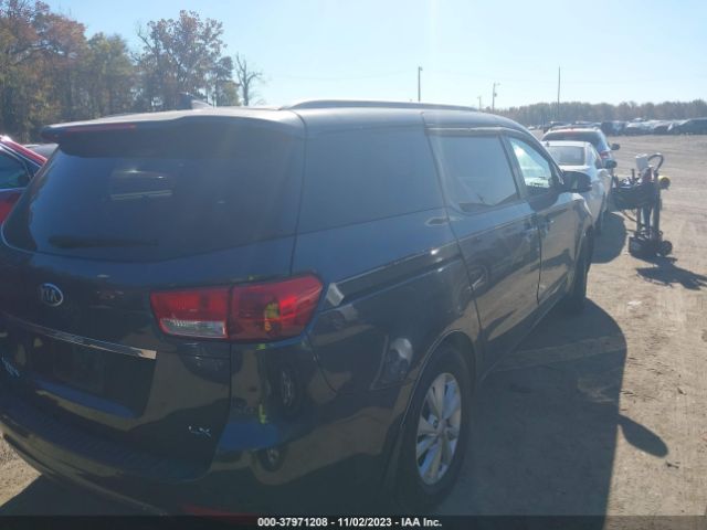 KNDMB5C11F6021586 KIA SEDONA LX