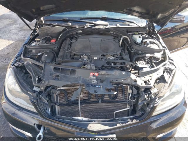 WDDGF8AB1EA945476 Mercedes-Benz C 300 Sport 4matic/luxury 4matic