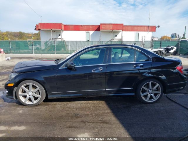 WDDGF8AB1EA945476 Mercedes-Benz C 300 Sport 4matic/luxury 4matic