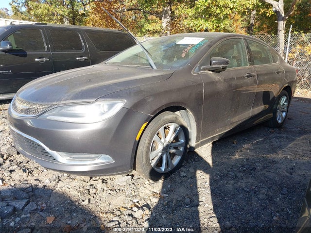 Chrysler 200 Limited 2015 1C3CCCAB4FN650116 Image 2