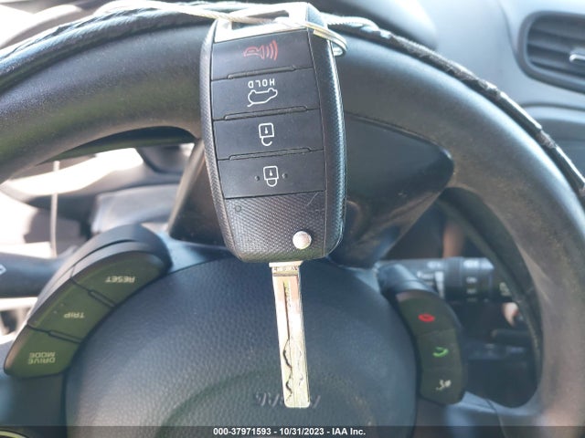 KIA Soul Base 2019 KNDJN2A24K7668301 Image 11