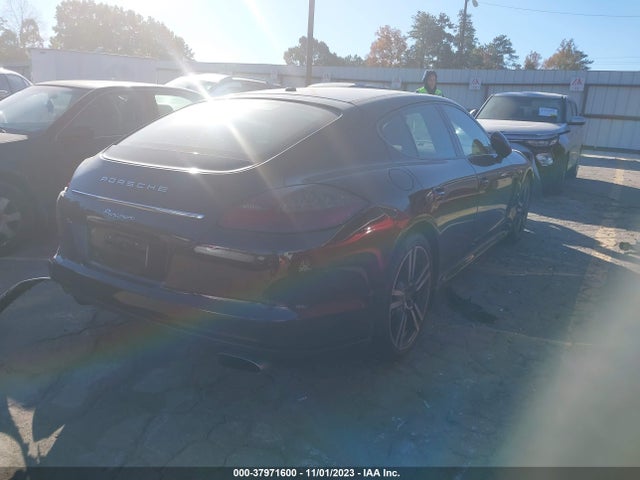 2011 PORSCHE PANAMERA WP0AA2A78BL019339 Photo 3