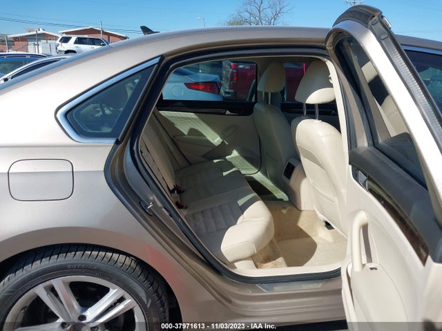 1VWCV7A36FC055086 Volkswagen Passat 2.0l Tdi Sel Premium