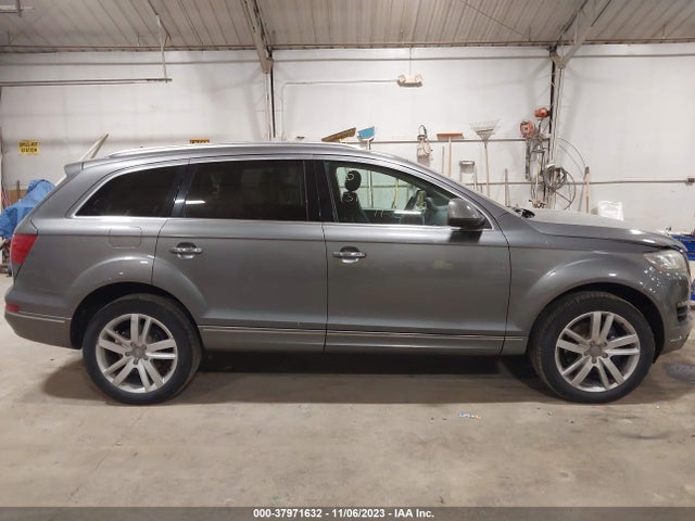 2011 AUDI Q7 3.0L TDI PREMIUM PLUS VIN: WA1LMAFE6BD008300