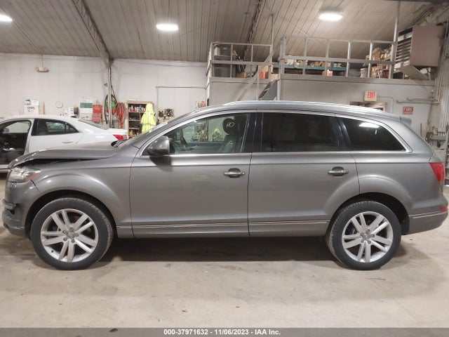 2011 AUDI Q7 3.0L TDI PREMIUM PLUS VIN: WA1LMAFE6BD008300