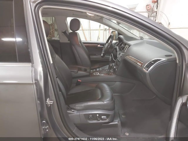 2011 AUDI Q7 3.0L TDI PREMIUM PLUS VIN: WA1LMAFE6BD008300