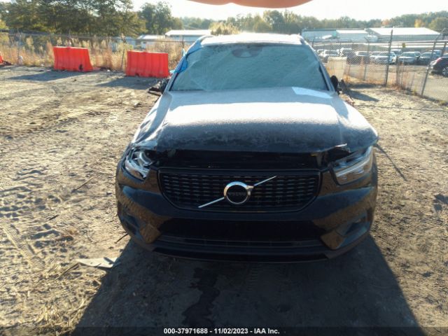 YV4AC2HMXK2097145 Volvo Xc40 T4 R-design
