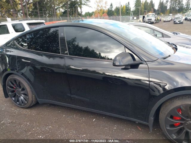 7SAYGDEF2PF798132 Tesla Model Y Performance