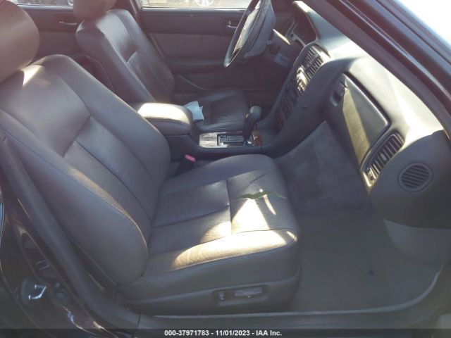 1990 LEXUS LS JT8UF11E4L0021534 Photo 4