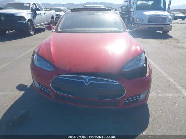 5YJSA1H17EFP51582 Tesla Model S 60 Kwh Battery/p85