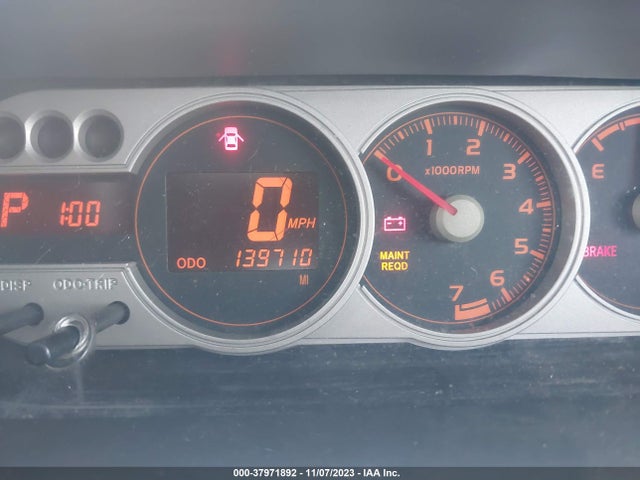 2008 SCION XB VIN: JTLKE50E981032653