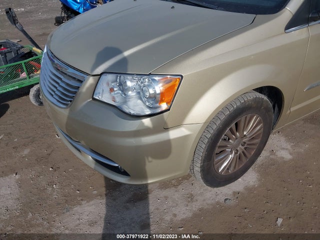 2011 CHRYSLER TOWN & COUNTRY LIMITED VIN: 2A4RR6DG2BR758948