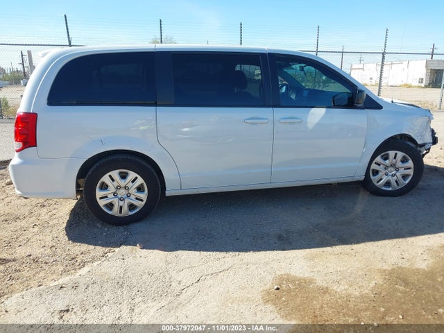 Dodge Grand Caravan Se 2018 2C4RDGBG7JR143498 Image 14