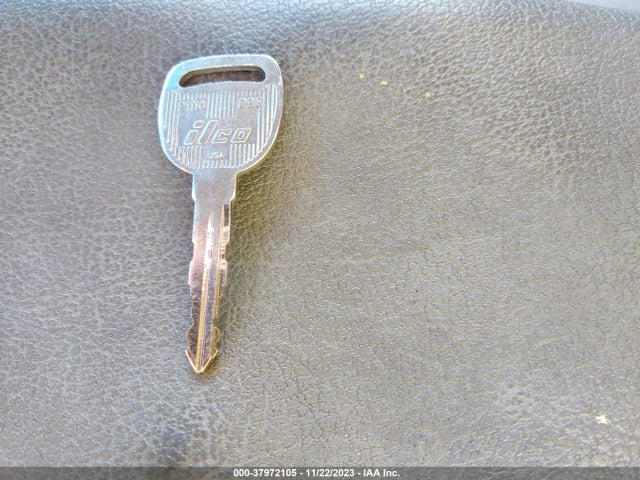 2001 CHEVROLET SILVERADO 2500 VIN: 1GCGK29UX1Z264804