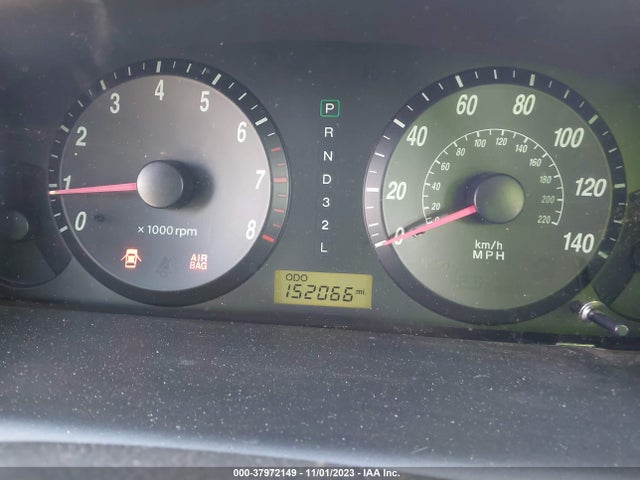 2004 HYUNDAI ELANTRA GLS/GT VIN: KMHDN46D34U900826