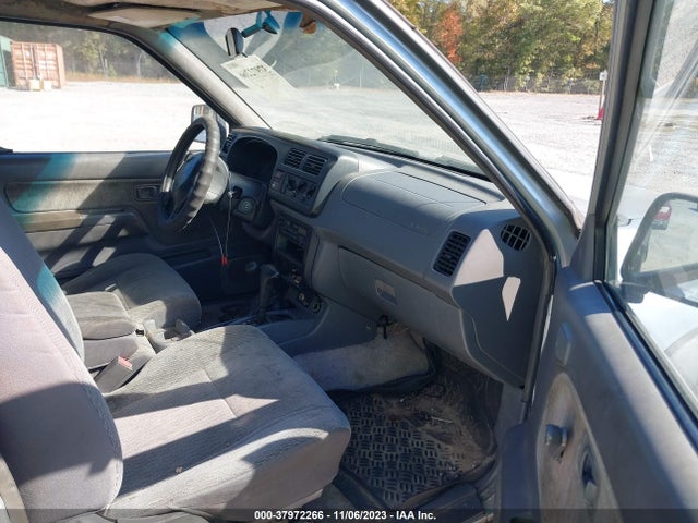 2000 NISSAN FRONTIER 4WD 1N6ED26Y4YC409113 Photo 4