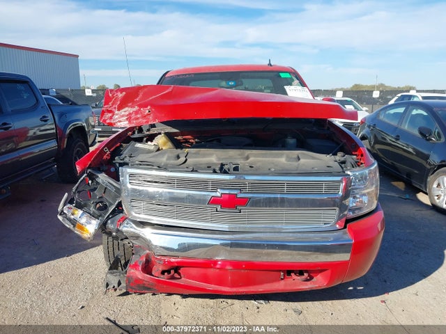 2008 CHEVROLET SILVERADO 1500 LT1 VIN: 2GCEC13J181126827