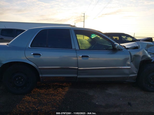 2005 MERCURY GRAND MARQUIS GS VIN: 2MEFM74W05X630212