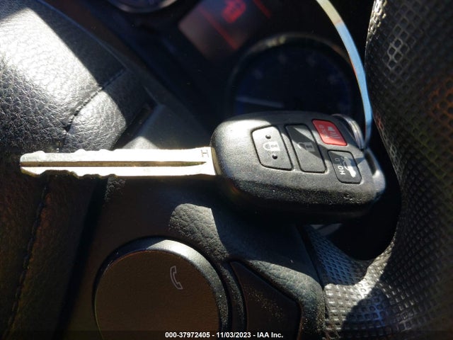 Toyota COROLLA LE 2017 2T1BURHEXHC906675 Image 11