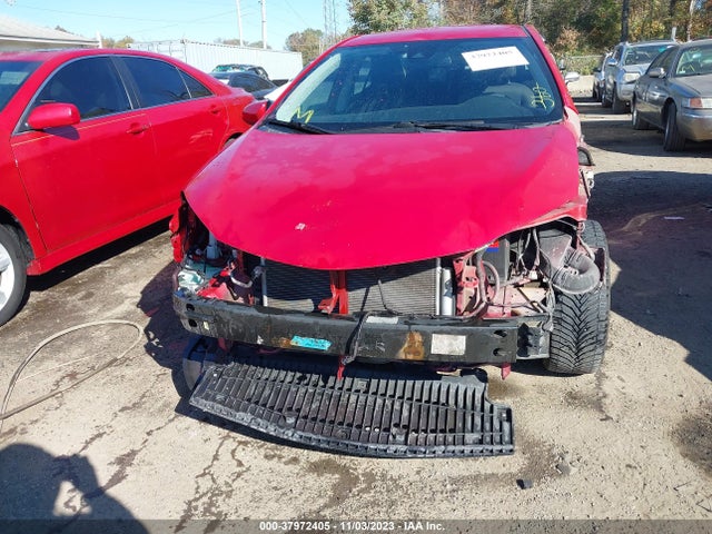 Toyota COROLLA LE 2017 2T1BURHEXHC906675 Image 13