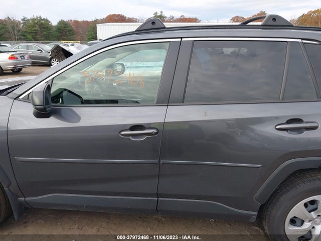 2019 TOYOTA RAV4 LE VIN: JTMF1RFV3KD020334
