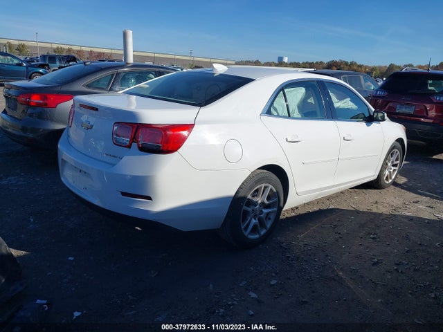 Chevrolet MALIBU 1LT 2015 1G11C5SL7FF197778 Image 4