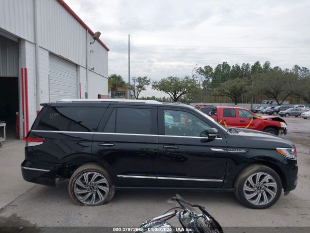 5LMJJ2LG3PEL13913 Lincoln Navigator Reserve
