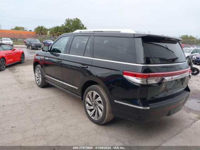 5LMJJ2LG3PEL13913 Lincoln Navigator Reserve