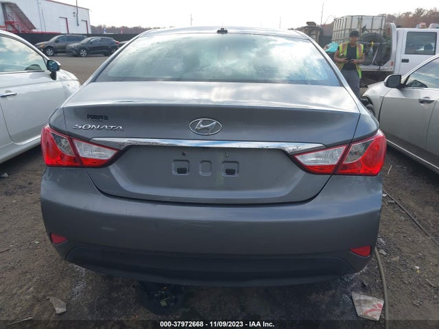 2014 HYUNDAI SONATA GLS VIN: 5NPEB4AC7EH929760