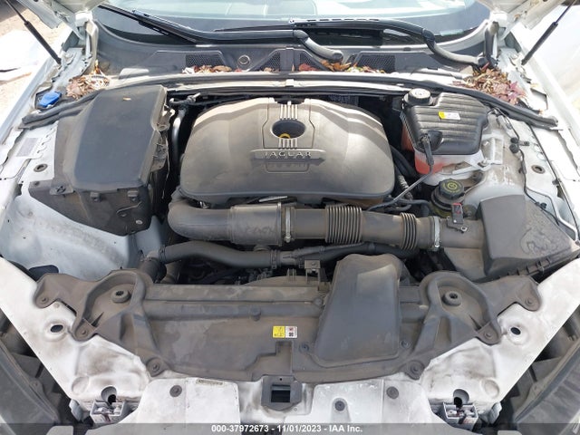 2013 JAGUAR XF SAJWA0ES4DPS67321 Photo 9