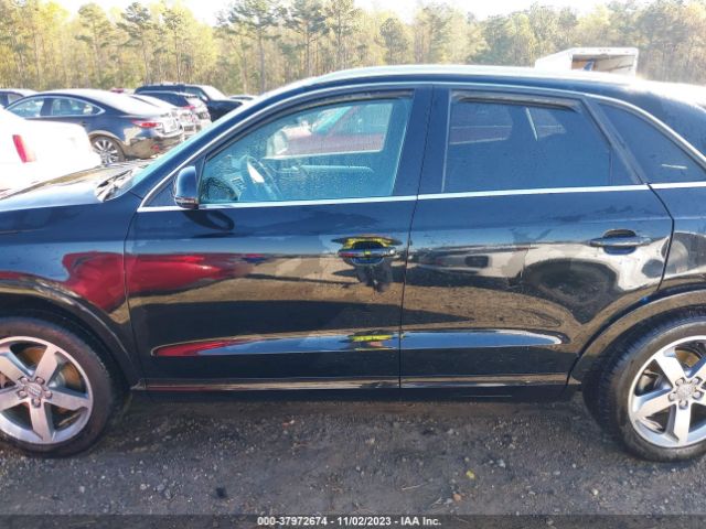 WA1EFCFS9FR011608 Audi Q3 2.0t Premium Plus