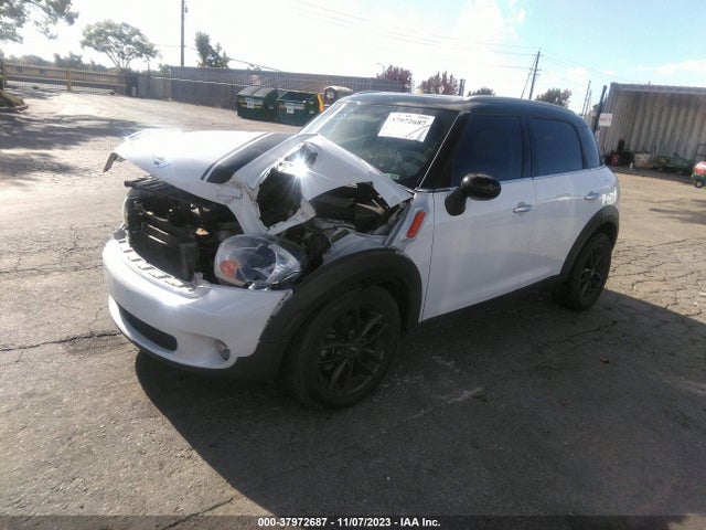 2013 MINI COUNTRYMAN WMWZB3C59DWM08555 Photo 1