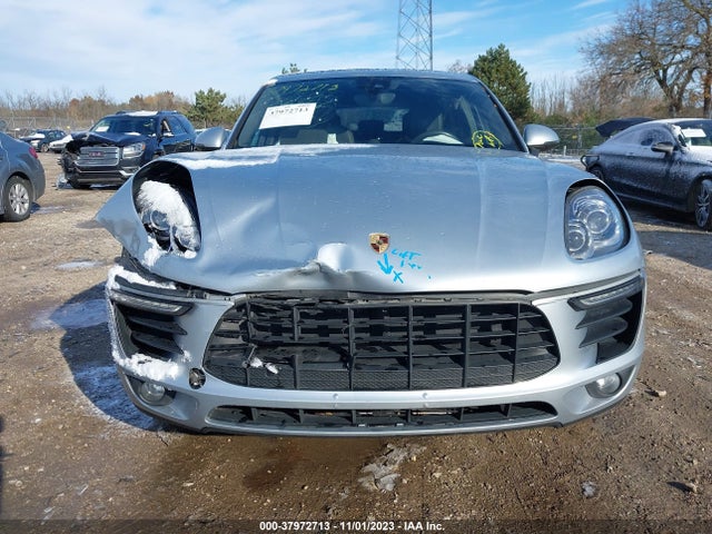 2017 PORSCHE MACAN S VIN: WP1AB2A55HLB11589